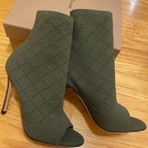 Boots 👢- Gianvito Rossi